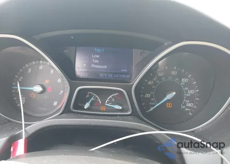 2013 Ford Focus Se z USA, uszkodzony, nr VIN 1FADP3K29DL204383